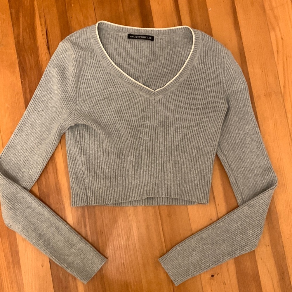 brandy melville long sleeve